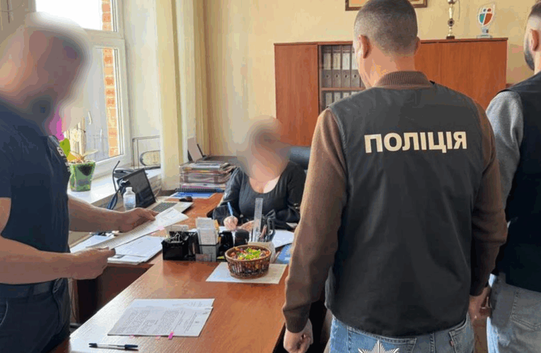 Директори навчальних закладів Київщини розтратили понад 10 млн