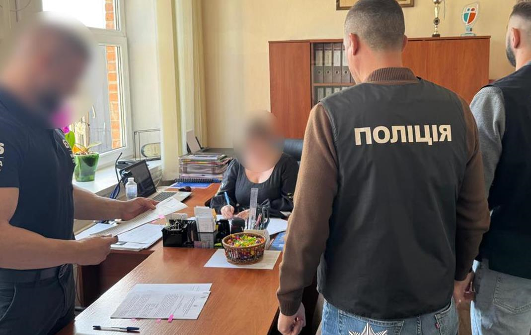 Новини України - Директори навчальних закладів Київщини розтратили понад 10 млн