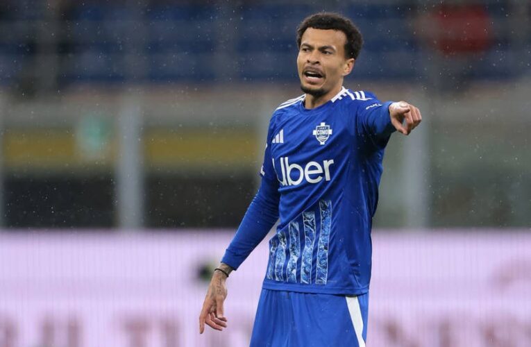 Комо розірвав контракт з хавбеком, який зіграв за команду лише 10 хвилин