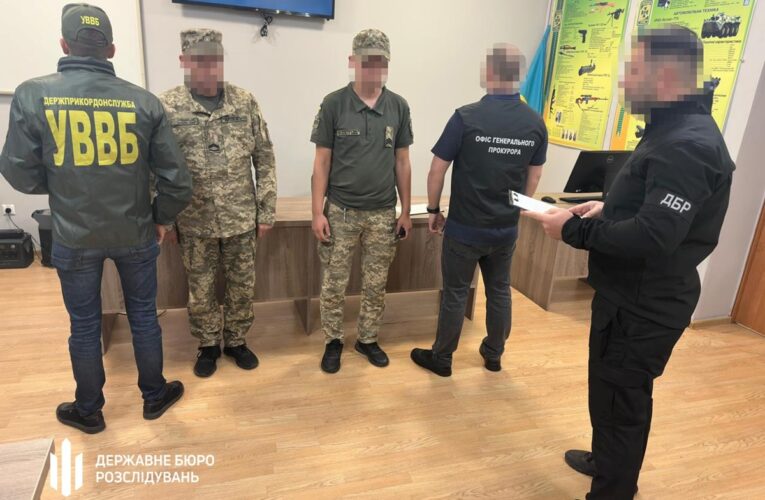 Львівські прикордонники випустили за кордон 80 ухилянтів