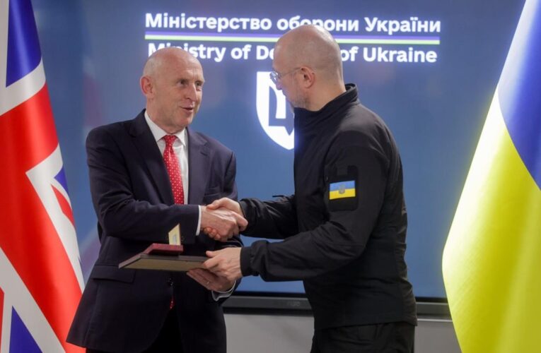 Міністри оборони України та Британії провели важливу зустріч