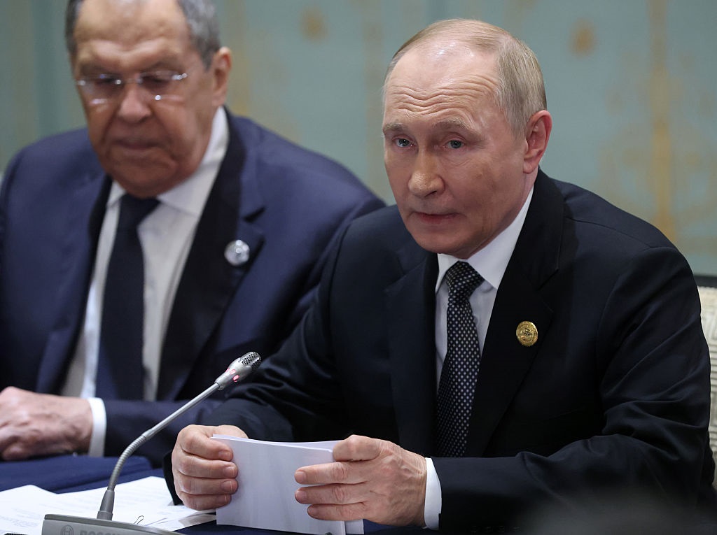 Новини світу - На поклон до Сі. Поїздка Путіна до Китаю