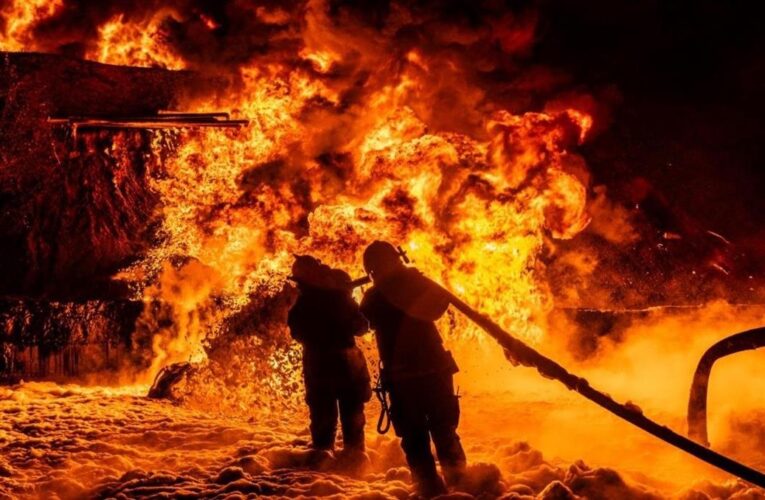 Нічна атака РФ: на Прикарпатті спалахнув обʼєкт інфраструктури