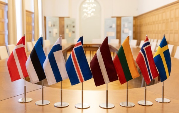 Північно-Балтійська вісімка закликала прискорити постачання зброї Україні