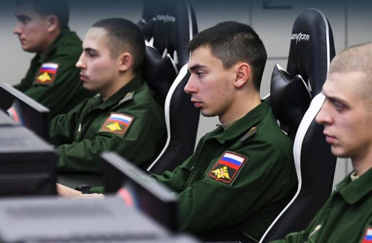 РФ затягує геймерів на війну проти України – ЦПД