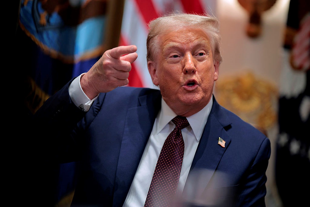 Новини України - Трамп вимагає, що Європа припинила купувати російську нафту