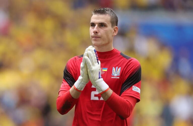 Травма Луніна: стало відомо про стан воротаря