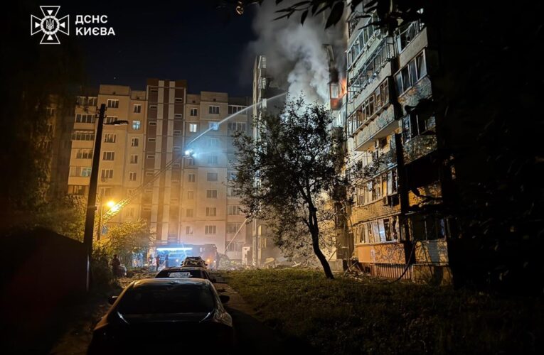 У Києві двоє загиблих внаслідок атаки РФ