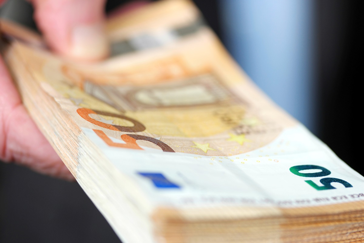 Новини України - Україна вперше поверне з-за кордону кошти, вкрадені внаслідок корупції