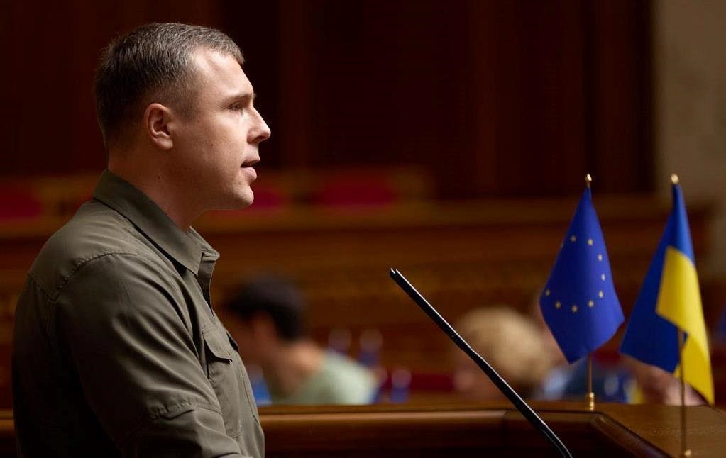 Новини України - Вбивця Парубія планував отримати гроші і втікти за кордон - нардеп