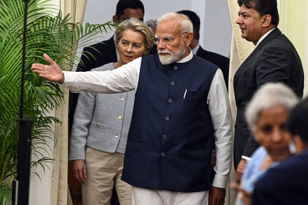 Євролідери з Парижа поговорили із премʼєром Індії