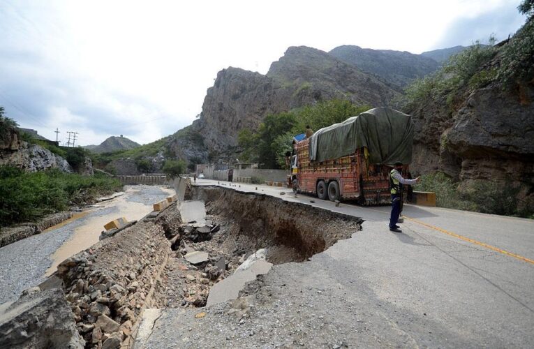 Землетрус в Афганістані забрав життя 600 людей