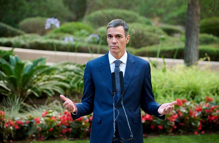 Зламався літак: прем’єр Іспанії не долетів на саміт коаліції охочих