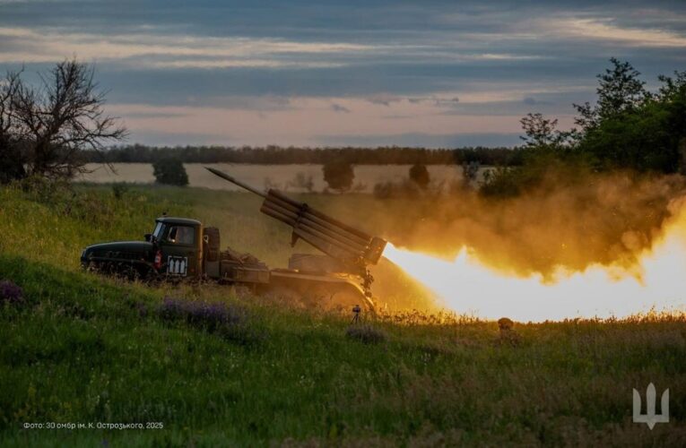 ЗСУ ведуть активні бої на чотирьох напрямках