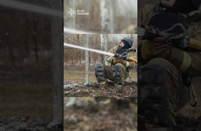 Сумщина: рятувальники під загрозою повторних ударів ліквідували пожежу, спричинену російською атакою