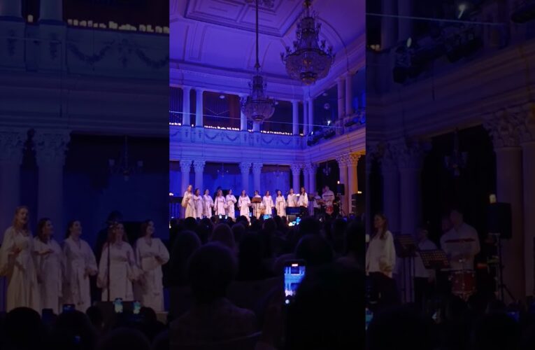 “Щедрик” у виконанні хору “Гомін” #art #music #ukraine