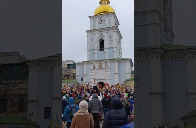 Різдвяна хода із зірками в Києві  #art #music #orchestra #ukraine