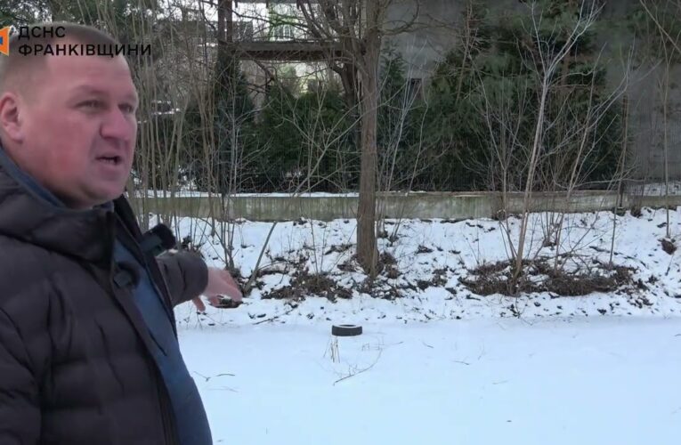 У Коломиї підлітки врятували чотирьох дітей, які провалилися під кригу