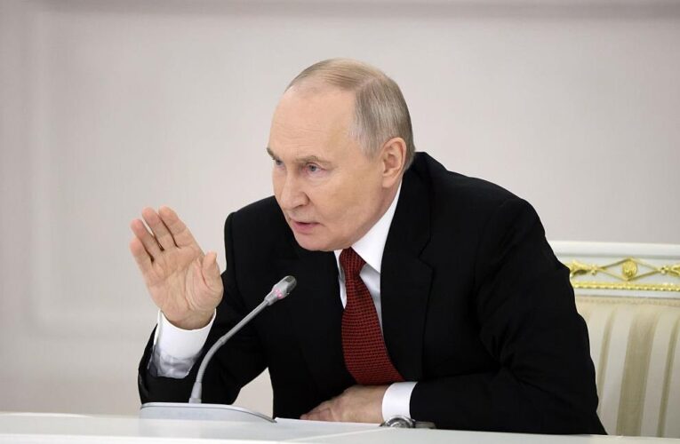 “Атака” на резиденцію Путіна: в РФ намалювали фейкову карту руху дронів