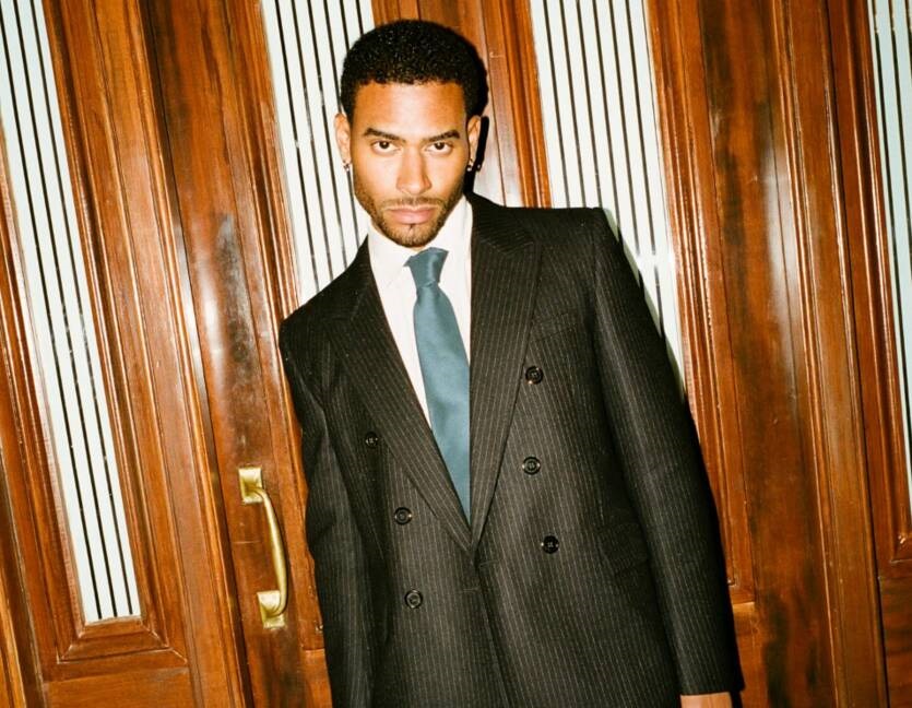 Новини спорту - Брат футболіста МЮ влаштував акцію на трибунах під час матчу