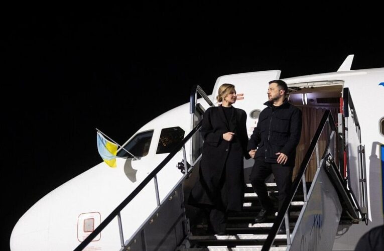 Літак Зеленського переслідували дрони – ЗМІ