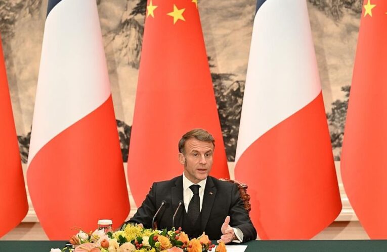 Макрон запропонував рішення щодо війни в Україні