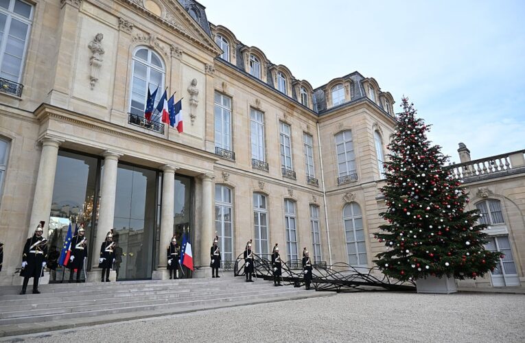 Переговори Путіна та Макрона: Париж зробив заяву