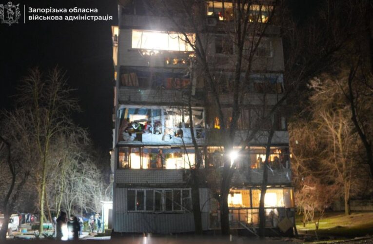 Пожежа і пошкодження: росіяни вдарили по Запоріжжю