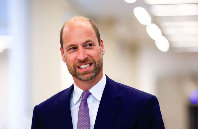 Принц Вільям показав різдвяне фото з принцесою Діаною