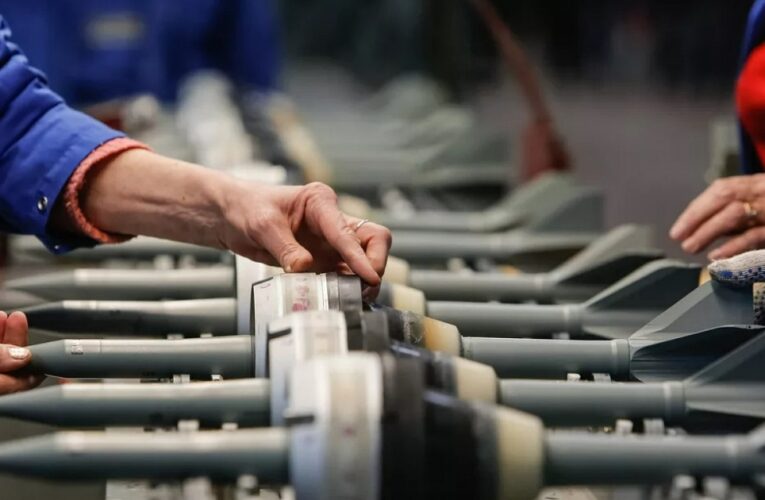 Росія вчетверо збільшила військові витрати з 2021-го – розвідка