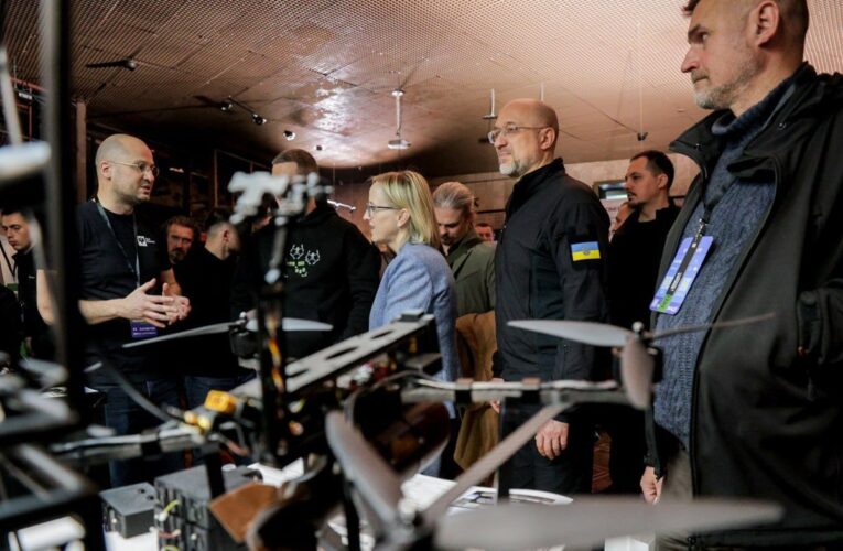 Шмигаль розповів про грантову програму для виробників компонентів БпЛА