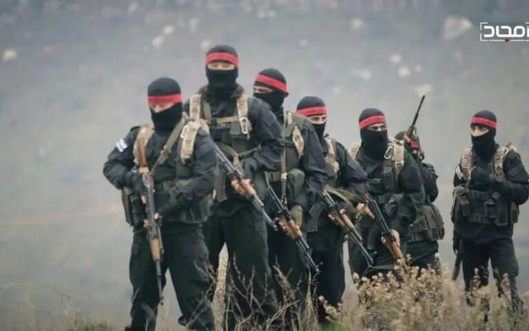 Сирійці вручили російській делегації символ, з яким вбивали військових РФ