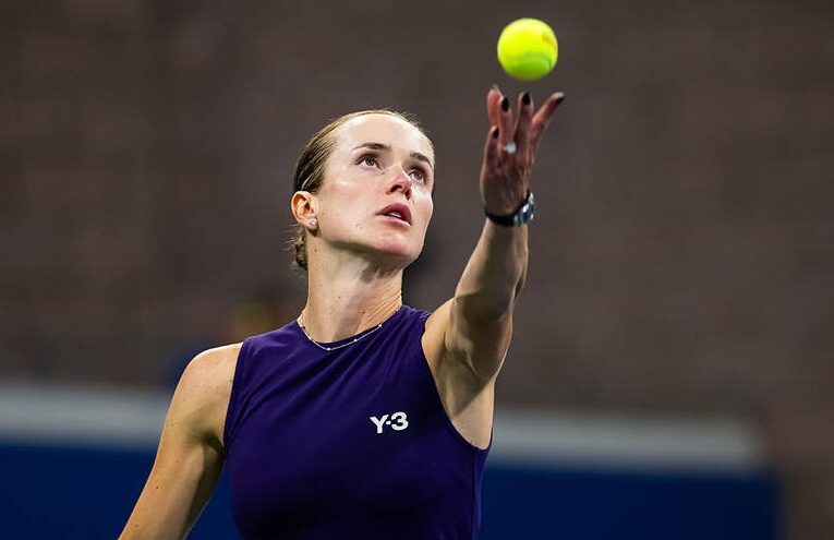 Три українки борються за нагороду за найкращий удар року від WTA