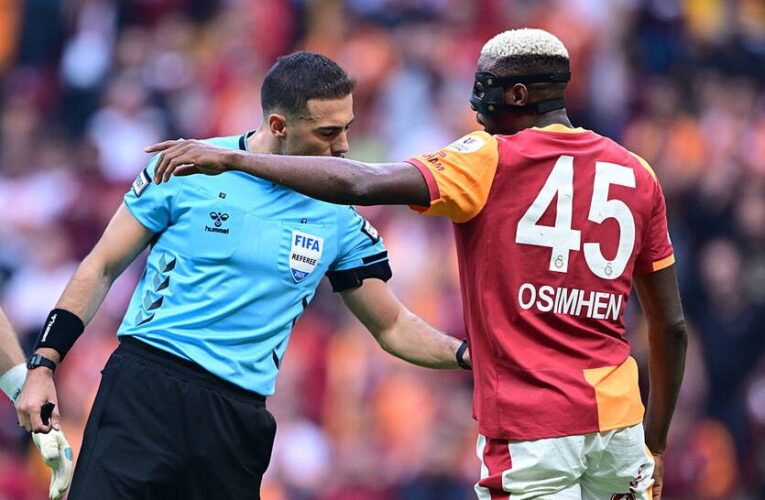 У Туреччині масові затримання за корупцію у футболі