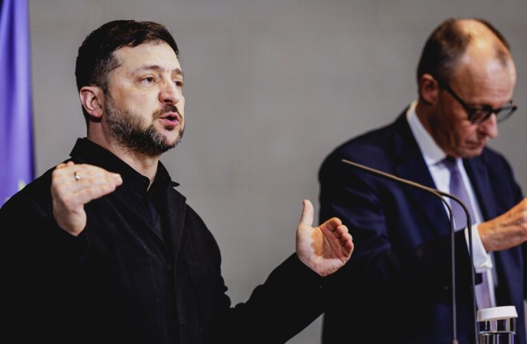 Зеленський розповів, на що піде репараційна позика