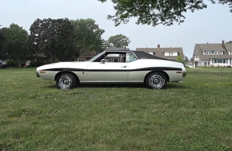 Знайдено унікальне 52-річне авто від П&rsquo;єра Кардена в ідеальному стані