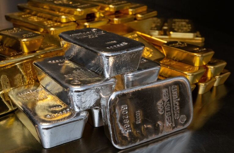 Золото та срібло оновили історичні максимуми