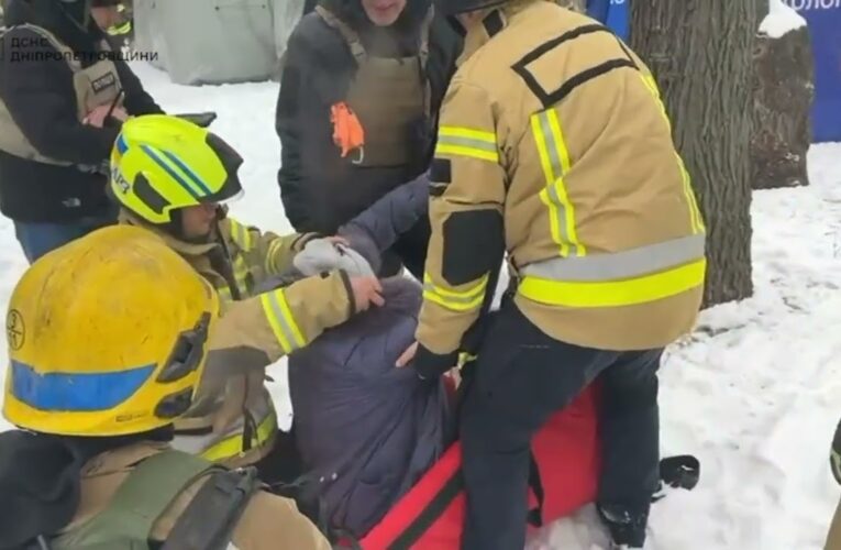 Удар по багатоповерхівці у Дніпрі: рятувальна операція та наслідки атаки БПЛА