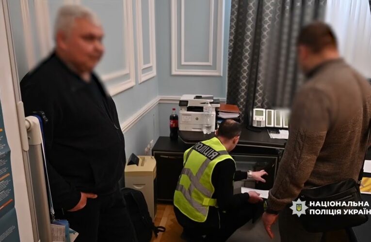 Посадовцю КМДА повідомлено про підозру