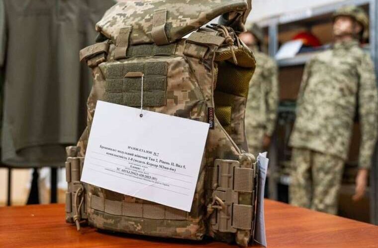 Бронежилети від виробника сумок як у бригаді Лють через тендерну схему освоїли 27 мільйонів гривень