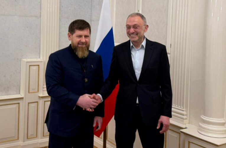 Кадиров назвав “братом” Керімова, якому оголосив кровну помсту