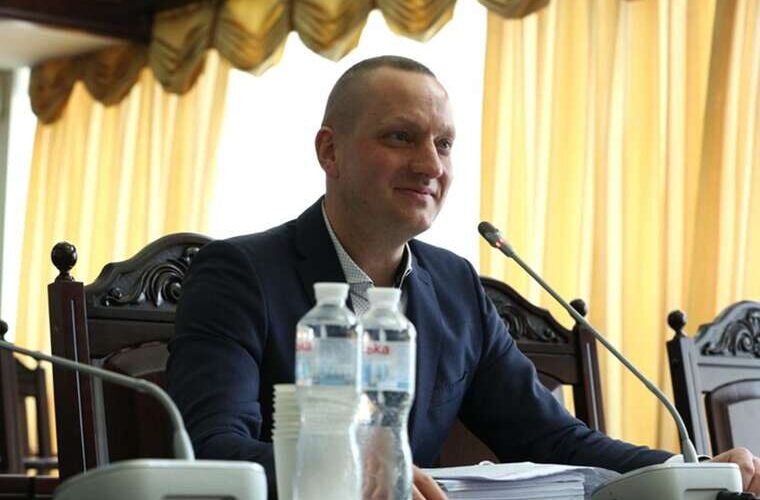 Кар’єрний стрибок під вантажем статків суддю Чуприну визнали недоброчесним через майно дружини