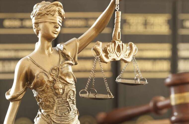 Кедрові горіхи, італійська нерухомість та сумнівні ухвали таємне життя судді Дмитра Петрова