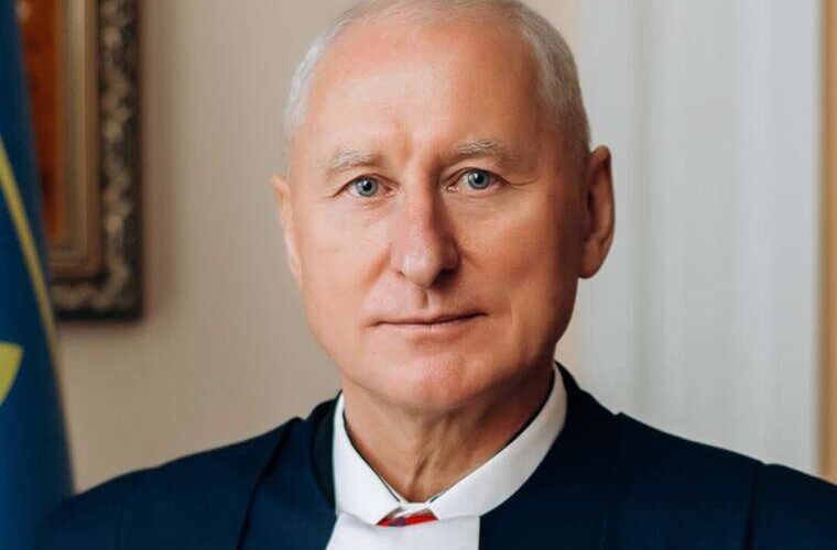 Кінець суддівських привілеїв ВРП позбавила Бориса Плотніцького статусу судді у відставці через вирок за корупцію