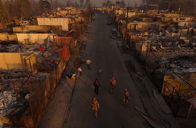 Лісові пожежі у Чилі спричинили масову евакуацію