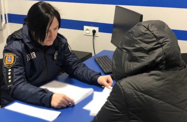 На Одещині викрито виховательку центру реабілітації, що катувала дитину