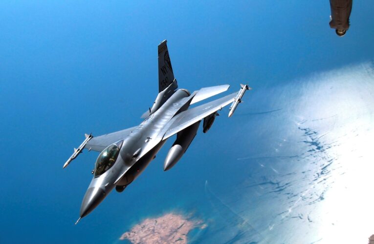 На Тайвані під час навчань зник винищувач F-16