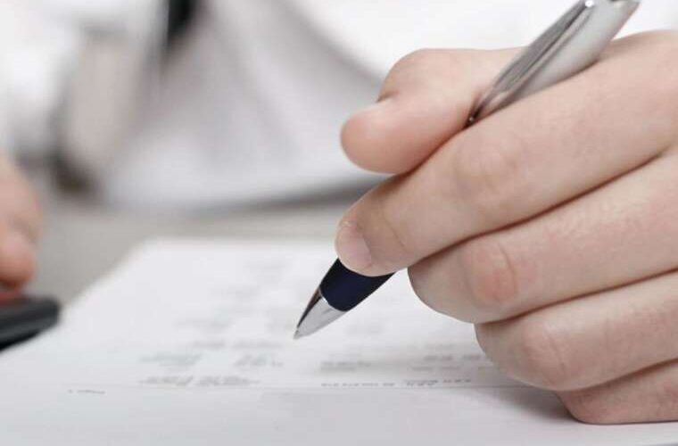 Нерухомість у Боровій та авто за 1,8 мільйона як родина чиновниці Ольги Науменко оновила майно у 2025 році