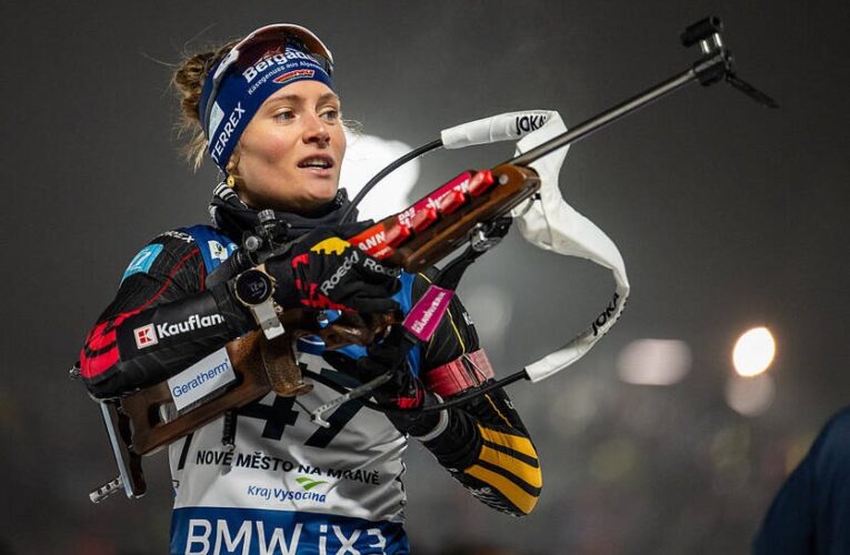 Німецькі біатлоністи, що перемогли в синглміксті в Чехії, позбулися медалей