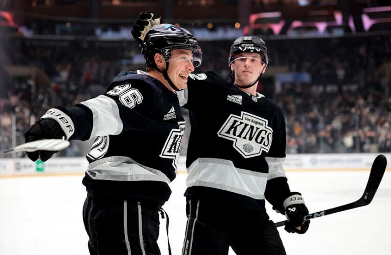 НХЛ: перемога Юти та успіх Лос-Анджелеса